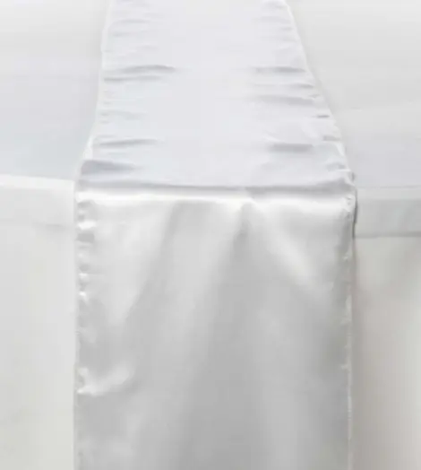 Chemin de table satin 